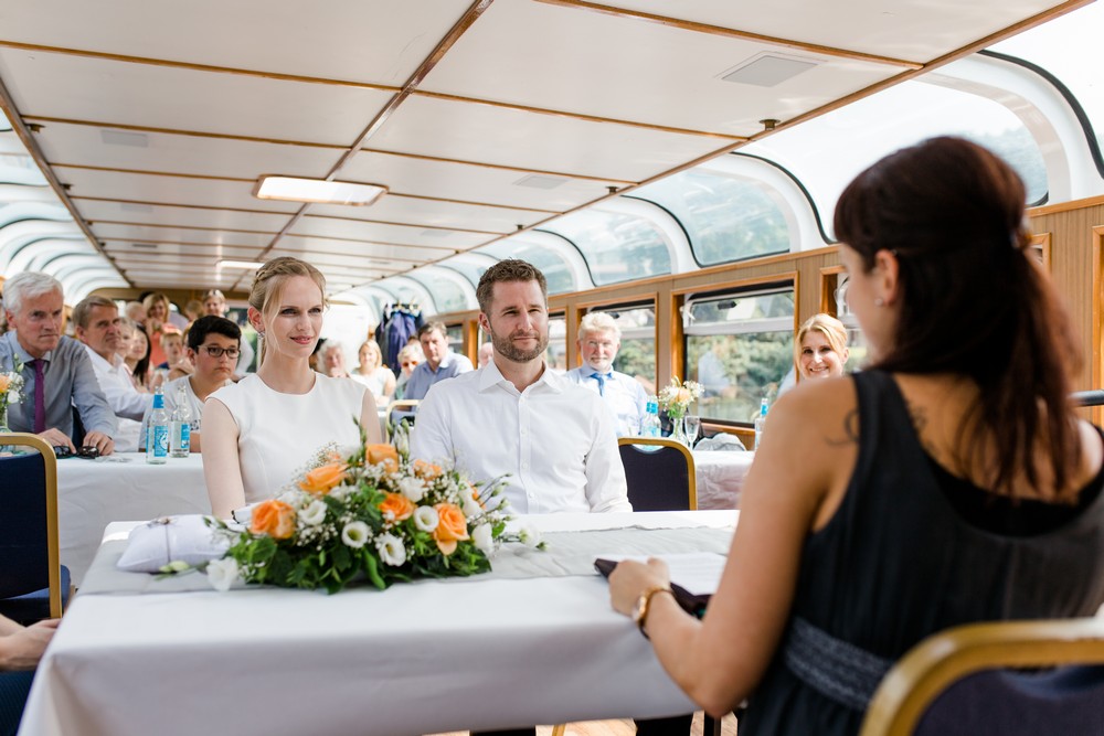Hochzeitsfotograf auf einem Alsterschiff!